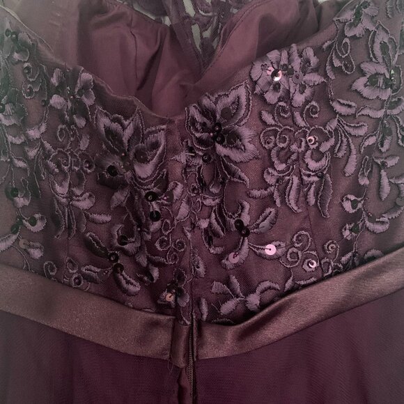 Morilee by Madeline Gardner Eggplant Gown size 14 - Picture 5 of 9